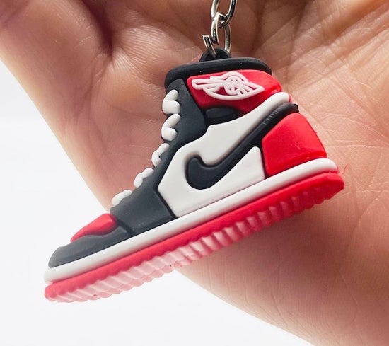 Keychain Sneaker NK