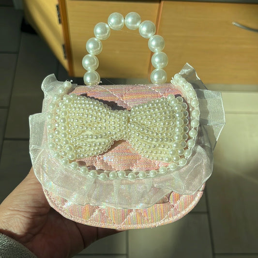 3D Pearl Bow Shiny O Purse