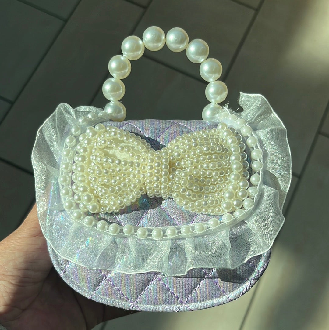 3D Pearl Bow Shiny O Purse
